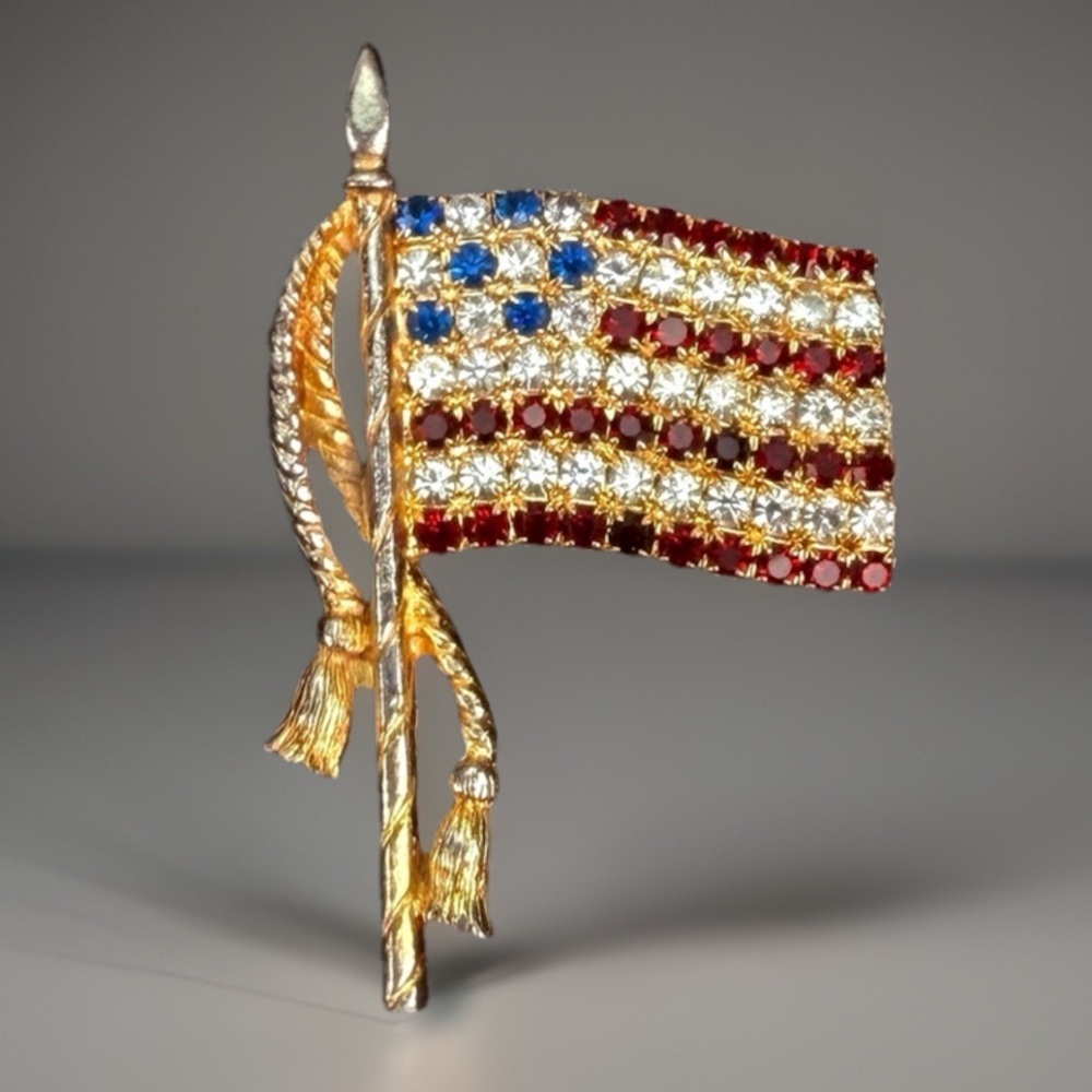 Vintage goldtone, rhinestone, American flag, signed Rafaelian brooch